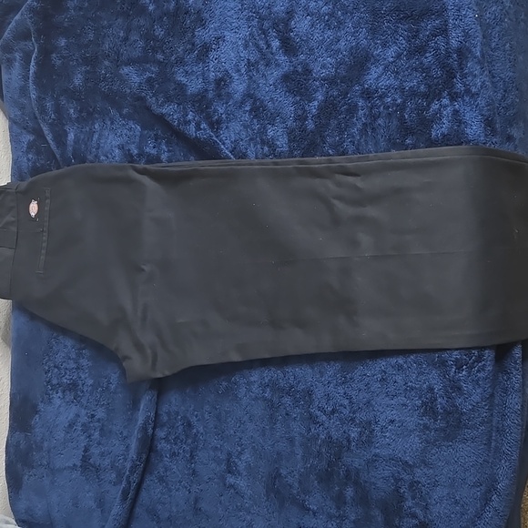 Dickies, 33 Waist, Black - Picture 3 of 3